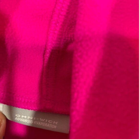 𝅺⭐️columbia girls pullover. Bright pink/magenta. Hooded with pockets. New c… - Picture 4 of 10